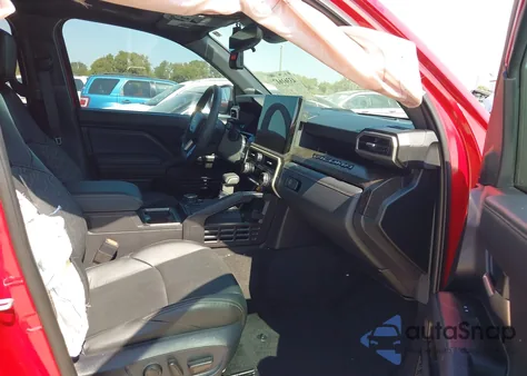 2024 Toyota Tacoma 4Wd Limited из США, поврежденный, VIN 3TYLB5JN4RT044211